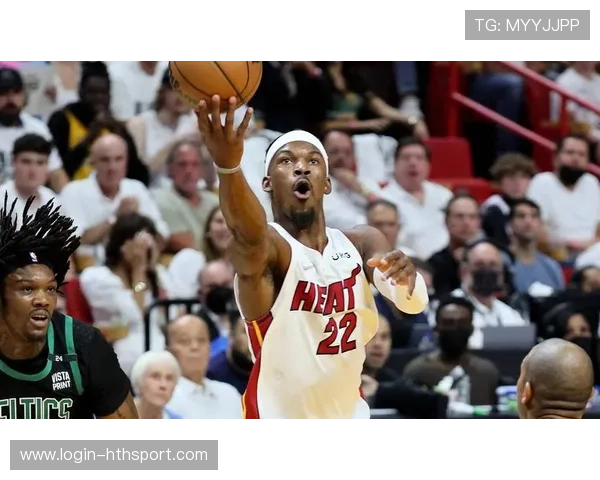 巴特勒攻防一条龙拿下两分，热火稳住节奏