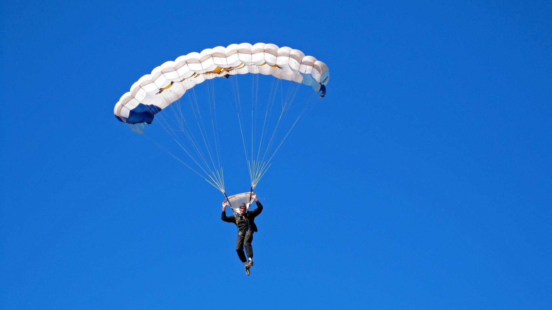 法甲球员视觉追踪训练促进战术执行精准度的探索